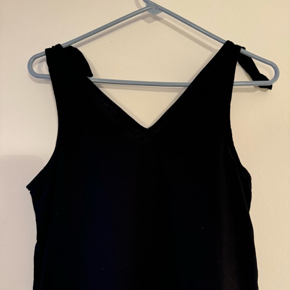 Lightweight little black dress - Picture 5 of 6